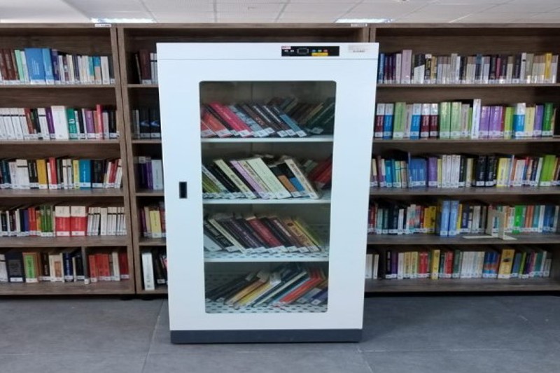 TÜM KİTAPLAR DEZENFEKTE EDİLDİ.